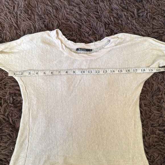 Nic+ Zoe linen Top Knit Beige Transitional Color Fall Quality  Size small - Picture 3 of 7
